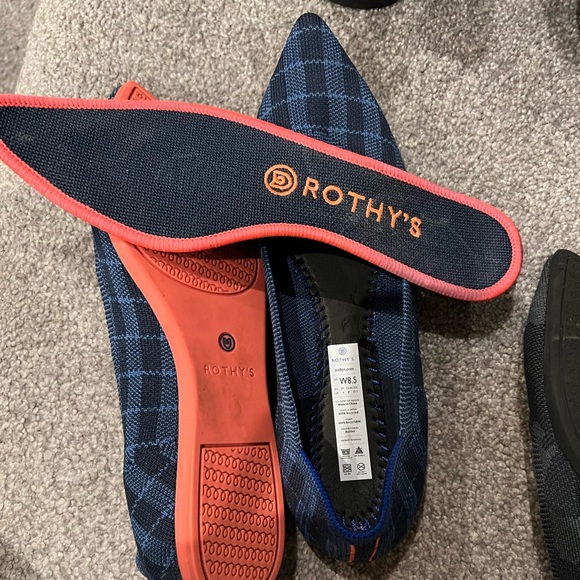 Rothys - Picture 2 of 3